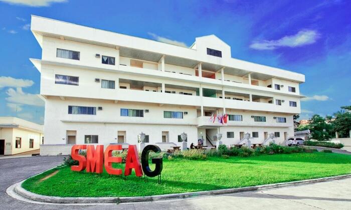 Truong-anh-ngu-smeag
